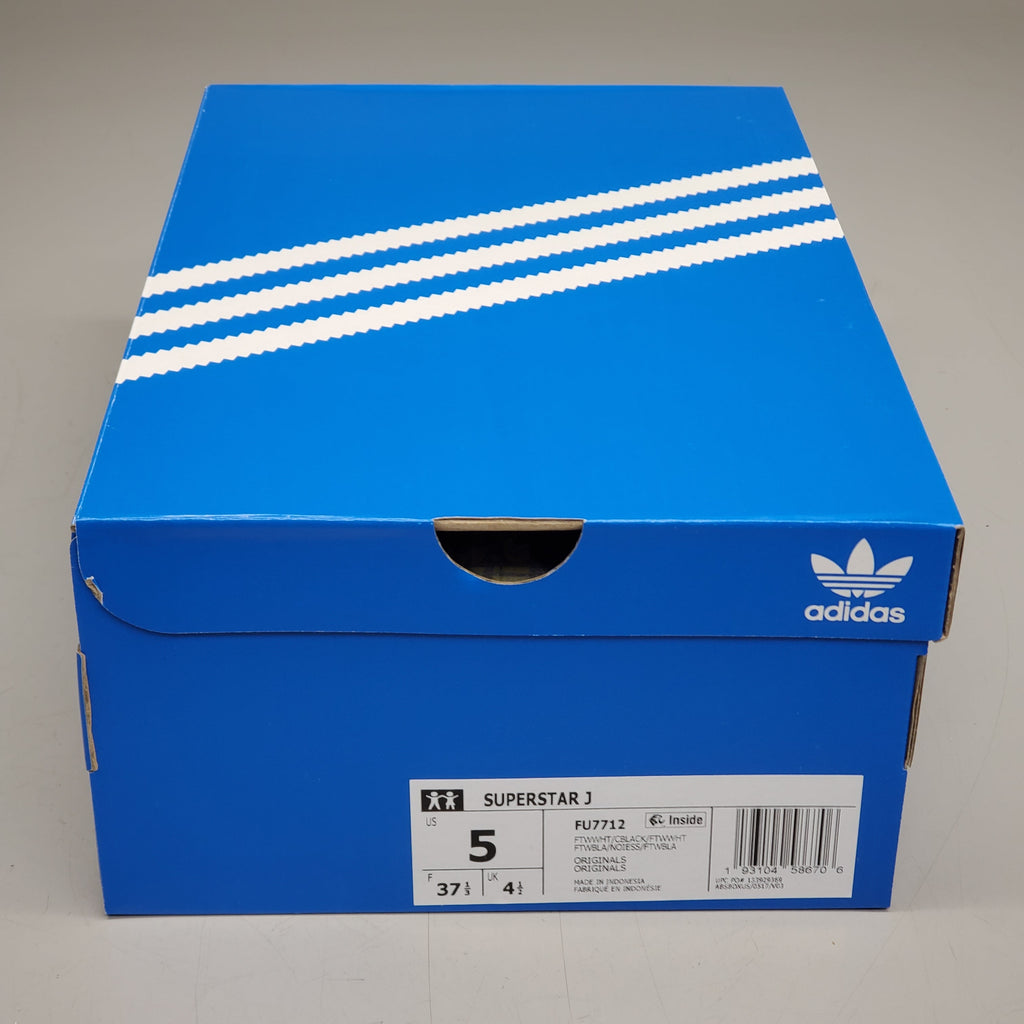 ADIDAS Superstar J Shell Toe Low Top Sneakers Youth Sz 5 White/Black FU7712