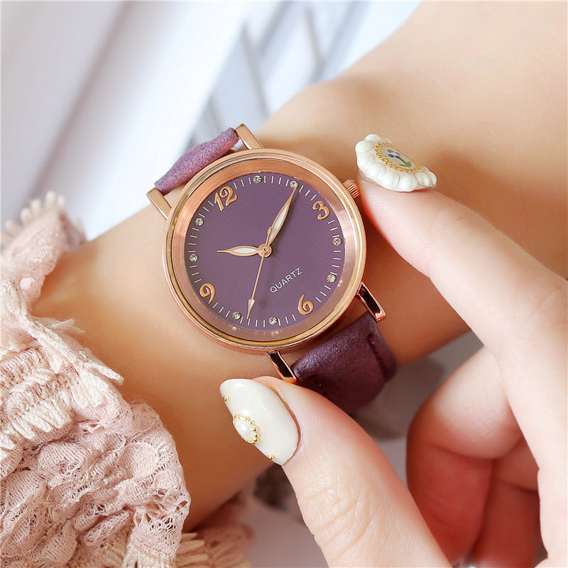 Luminous Watches for Women with Leather Straps and Casual Wear